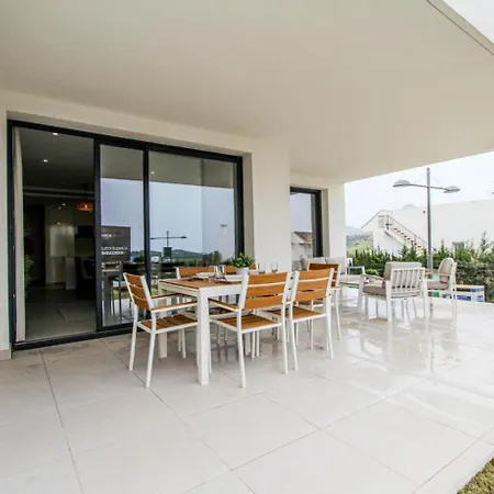 Апартаменты Mirador Golf Эстепона